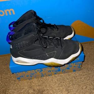 Jordan basketball shoes